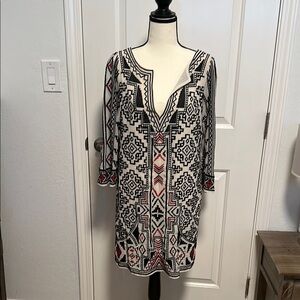 Alice + Olivia Embroidered Geometric Patterned Dress. Size small